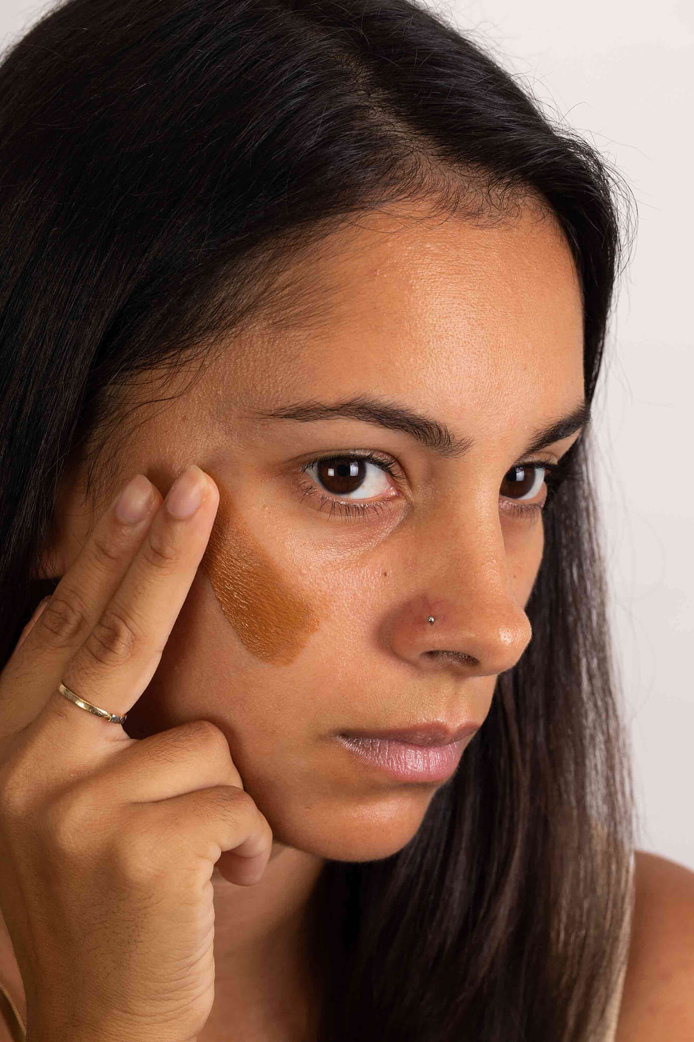 Hyaluronic-Infused Natural Liquid Cover