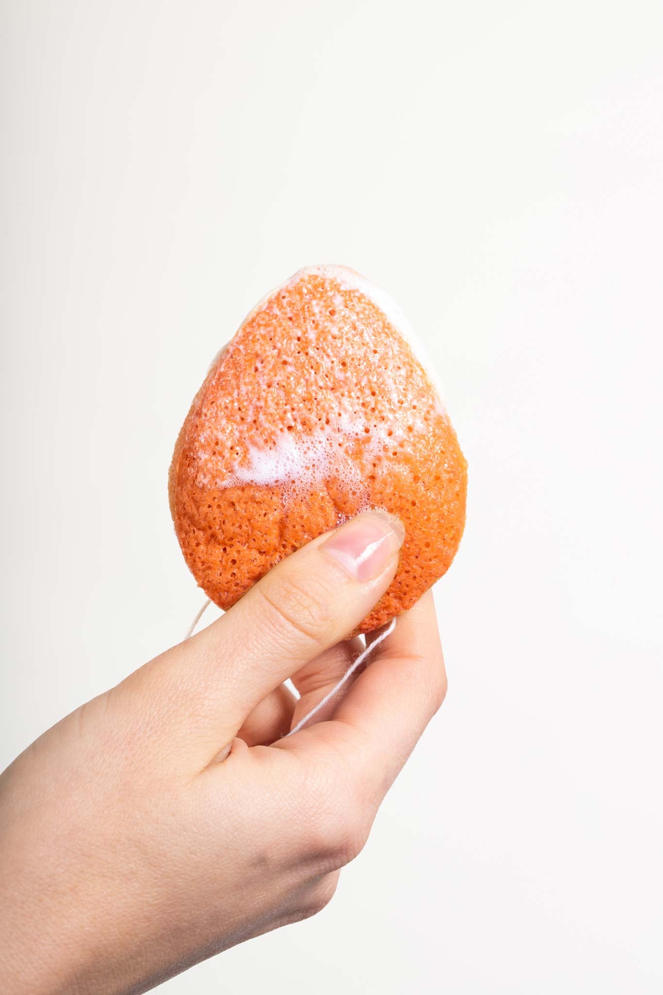 100% Pure Konjac & Pink Clay Compostable Face Sponge