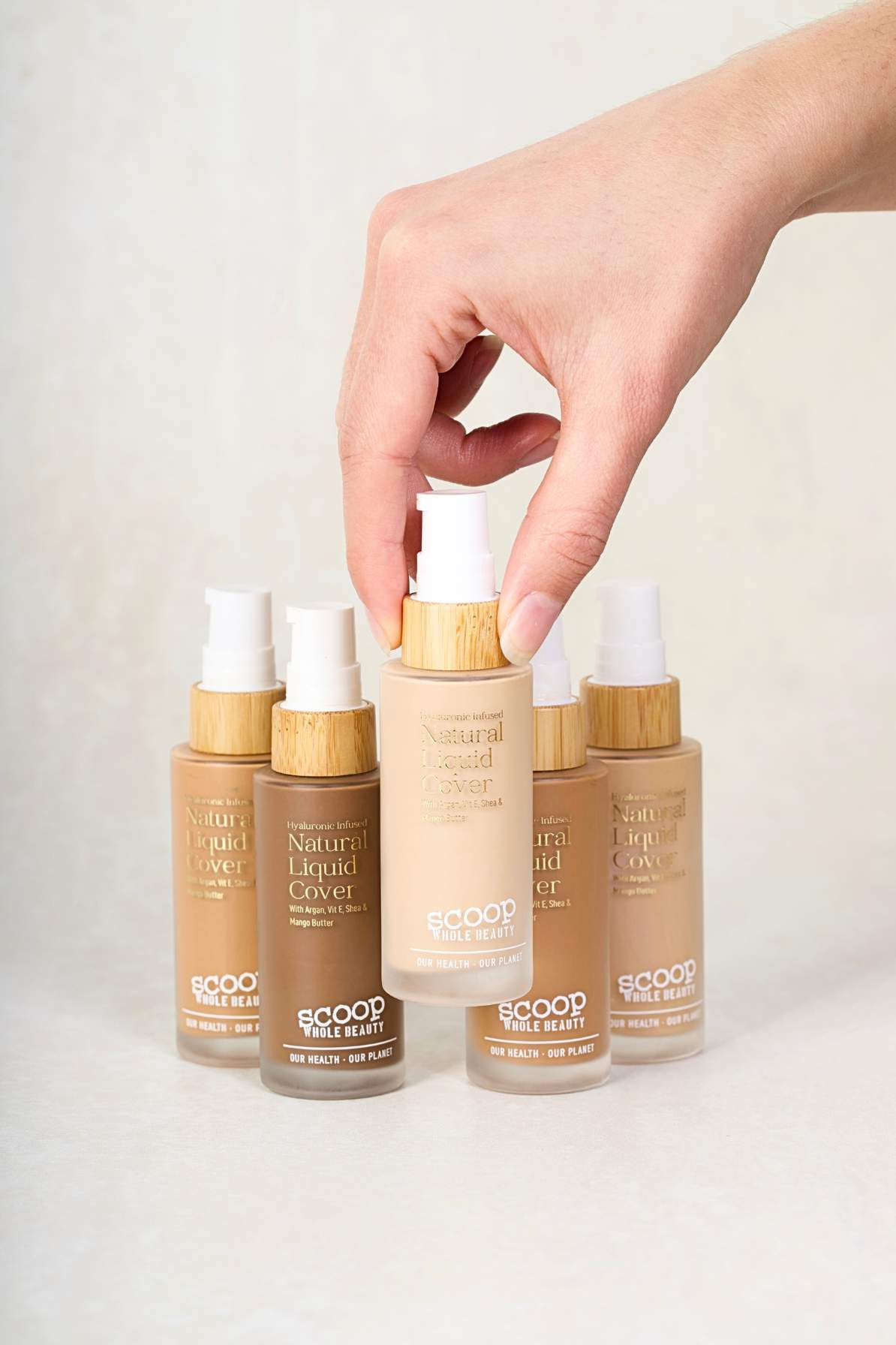 Hyaluronic-Infused Natural Liquid Cover