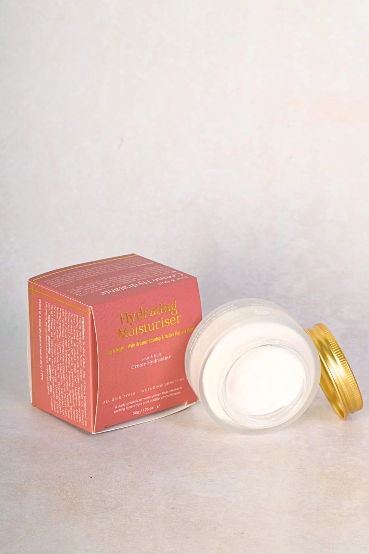 Day &amp; Night Botanical Hydrating Moisturiser