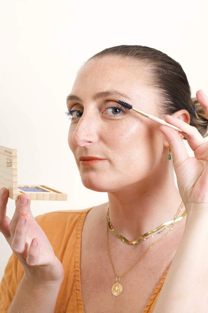 Mud Cake Mascara Compact