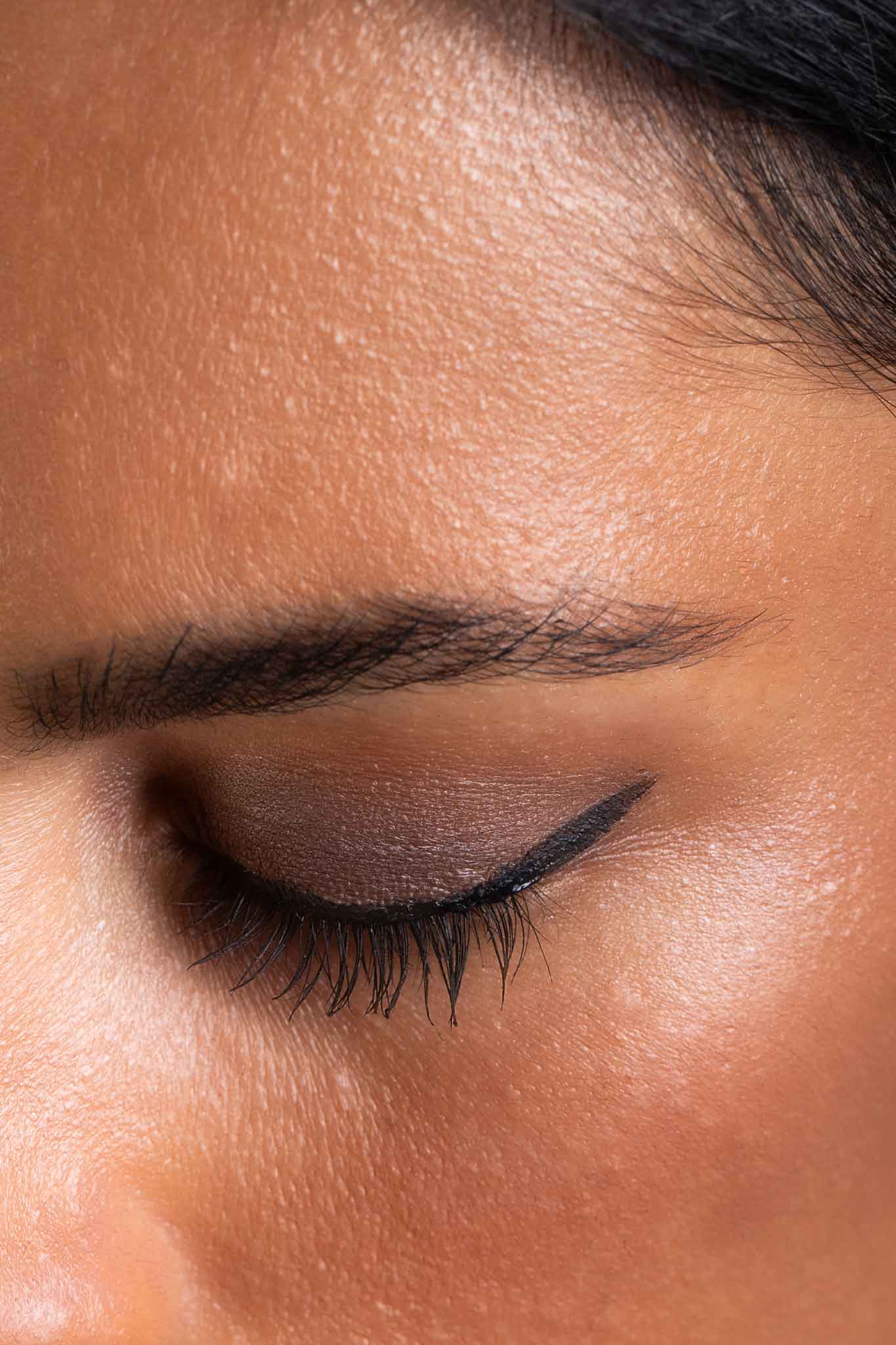 Mud Cake Mascara Compact